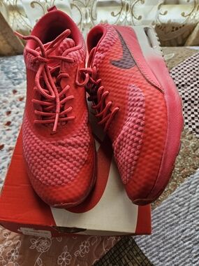 Nike Red Textured Knit Running Shoes